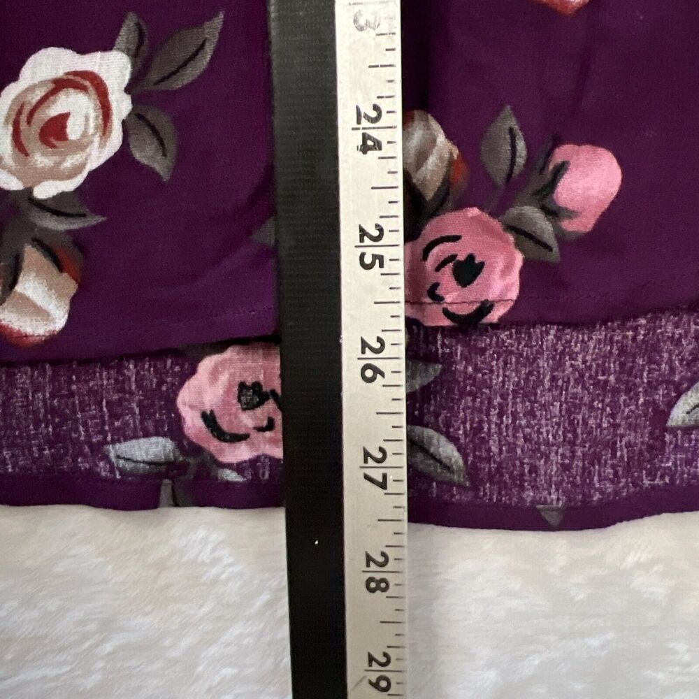 Monday Fun Shirt Womens Small Purple Long Sleeve V-Neck Floral Stitch Fix Top - Picture 10 of 11
